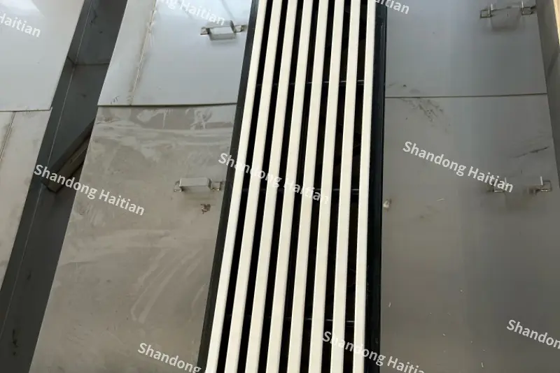 Dewatering Elements for Paper Making Machine (3).jpg